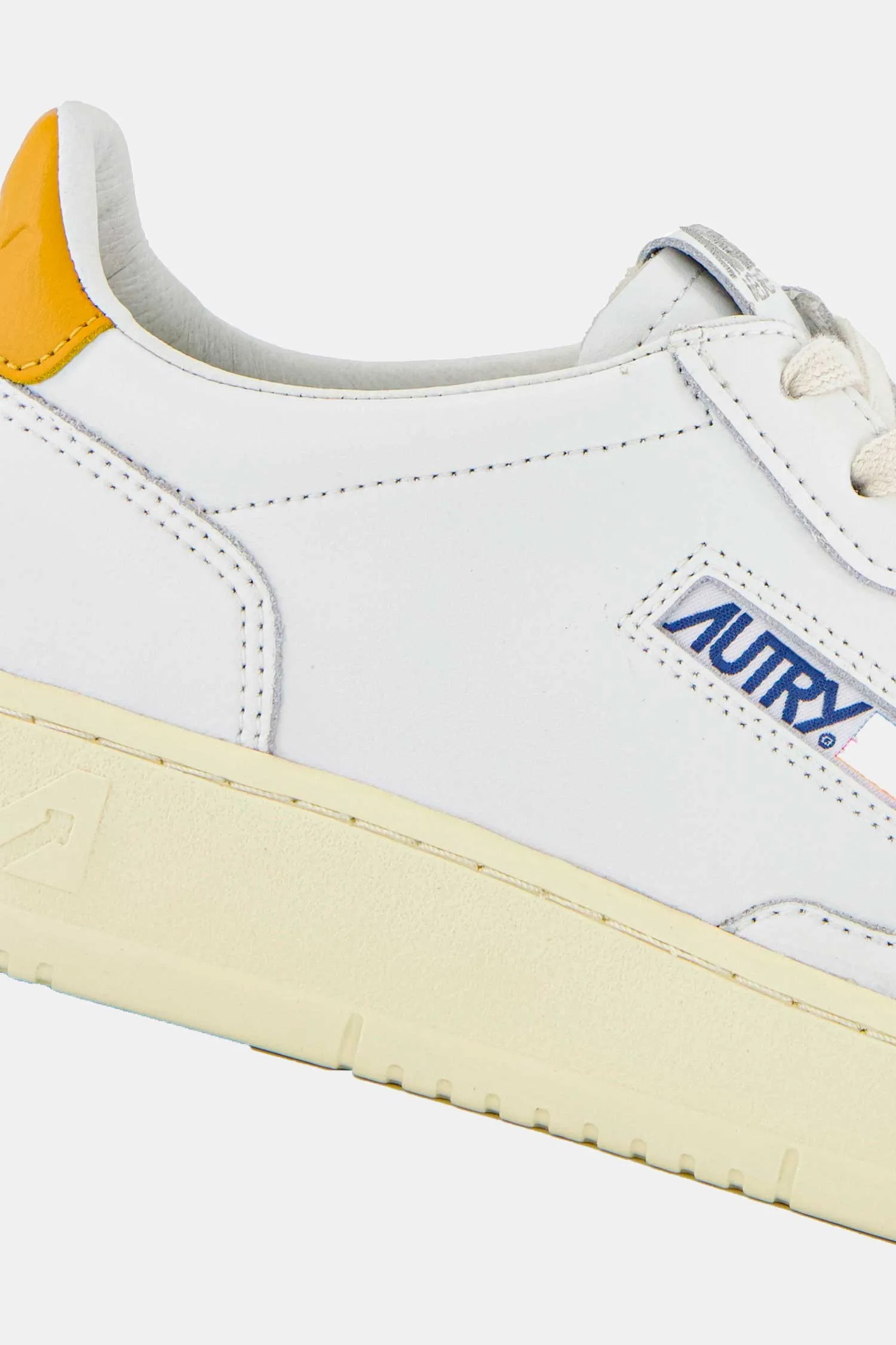 AUTRY: MEDALIST LOW YELLOW