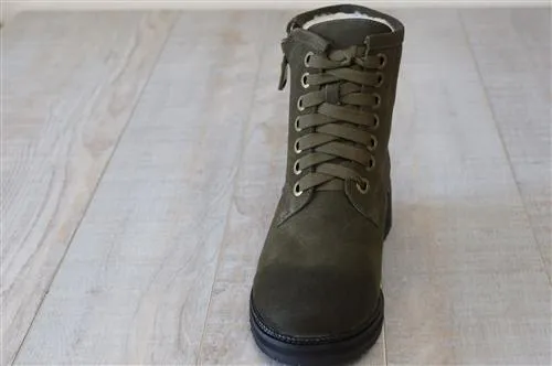 Boot  - Star - Olive