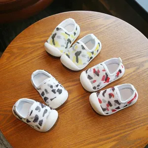 Casual Shoes for Girl