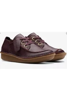 Clark Funny Dream in Wine leather