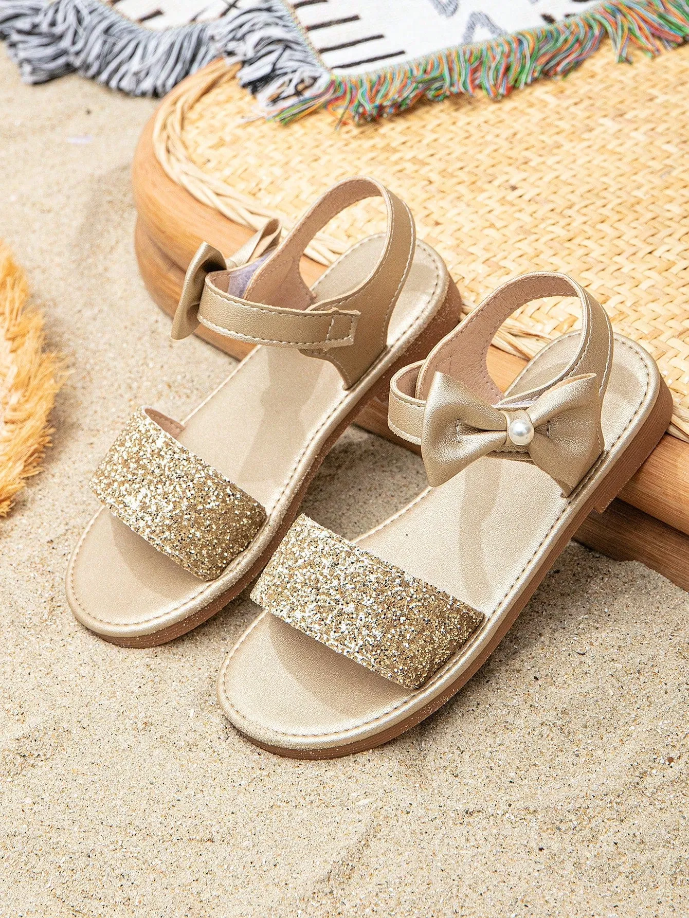 Girls Glitter Detail Bow & Faux Pearl Decor Ankle Strap Sandals