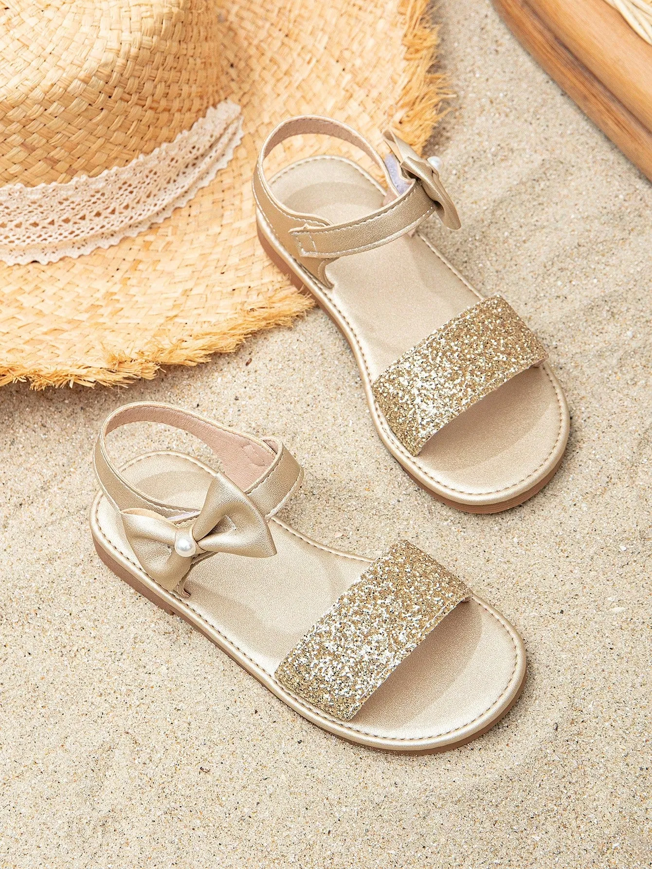 Girls Glitter Detail Bow & Faux Pearl Decor Ankle Strap Sandals