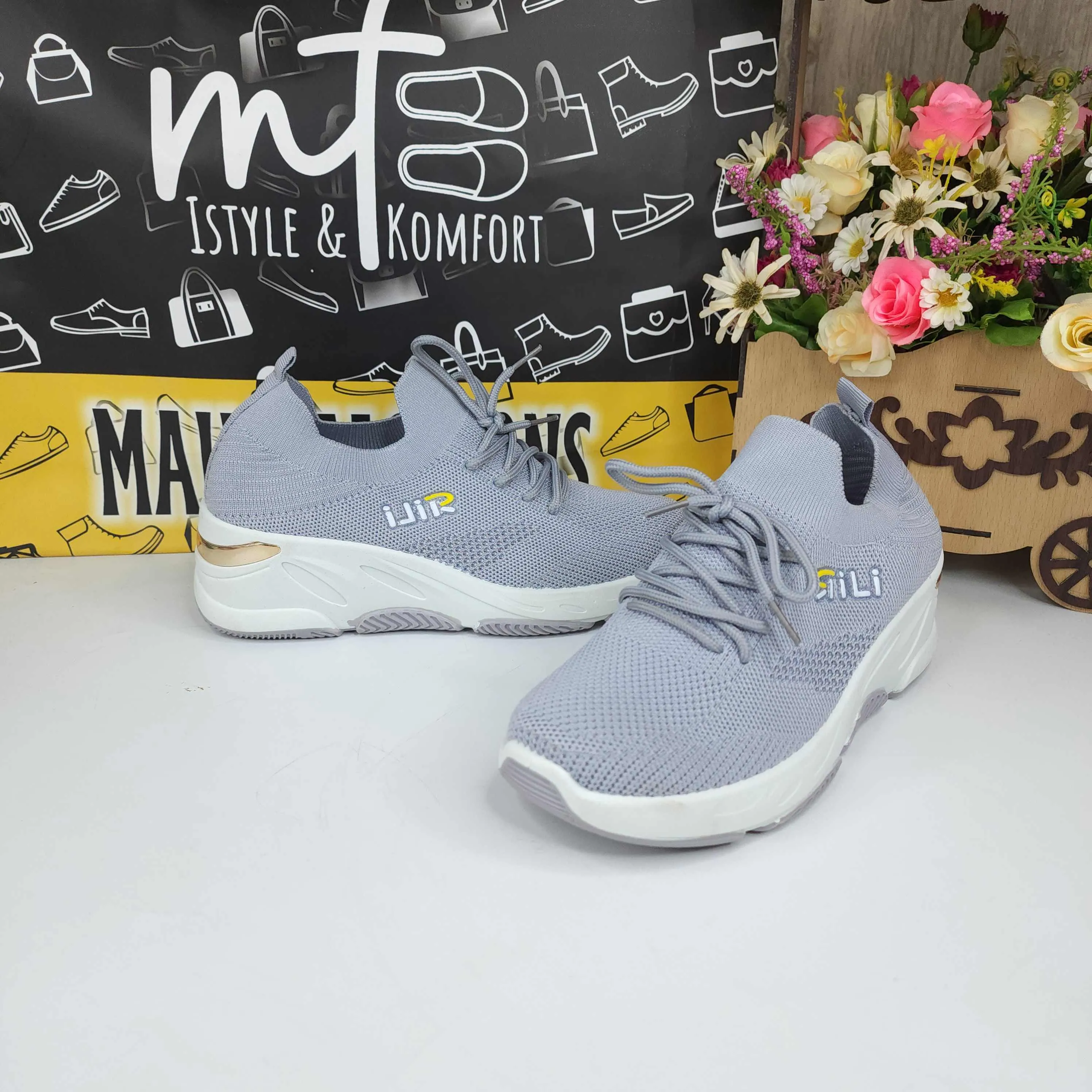 Grey Laces Casual Shoes in Wedge