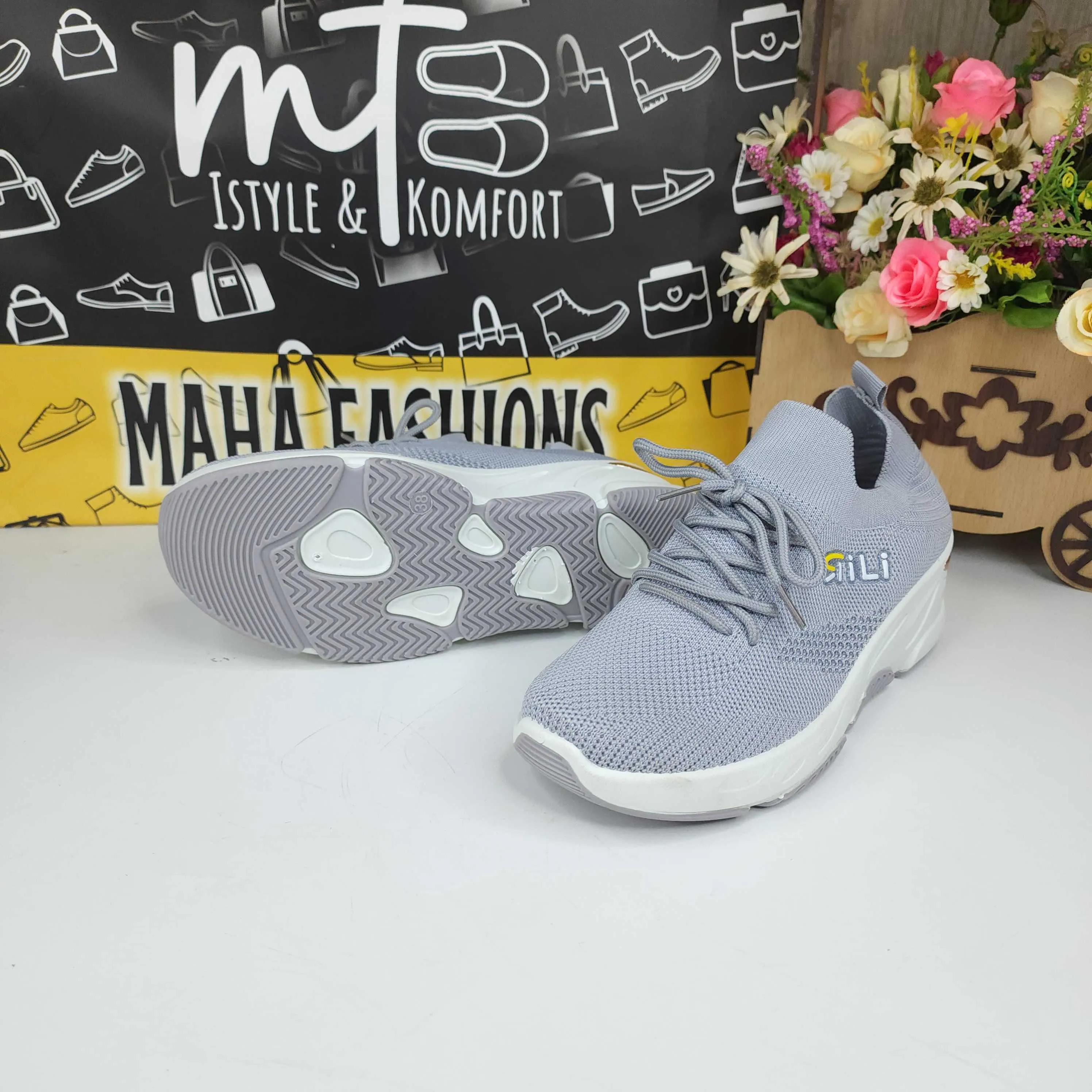 Grey Laces Casual Shoes in Wedge
