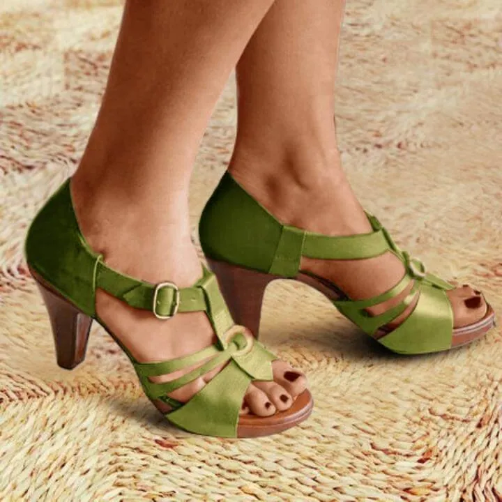 Low Chunky Heel Peep Toe Sandals