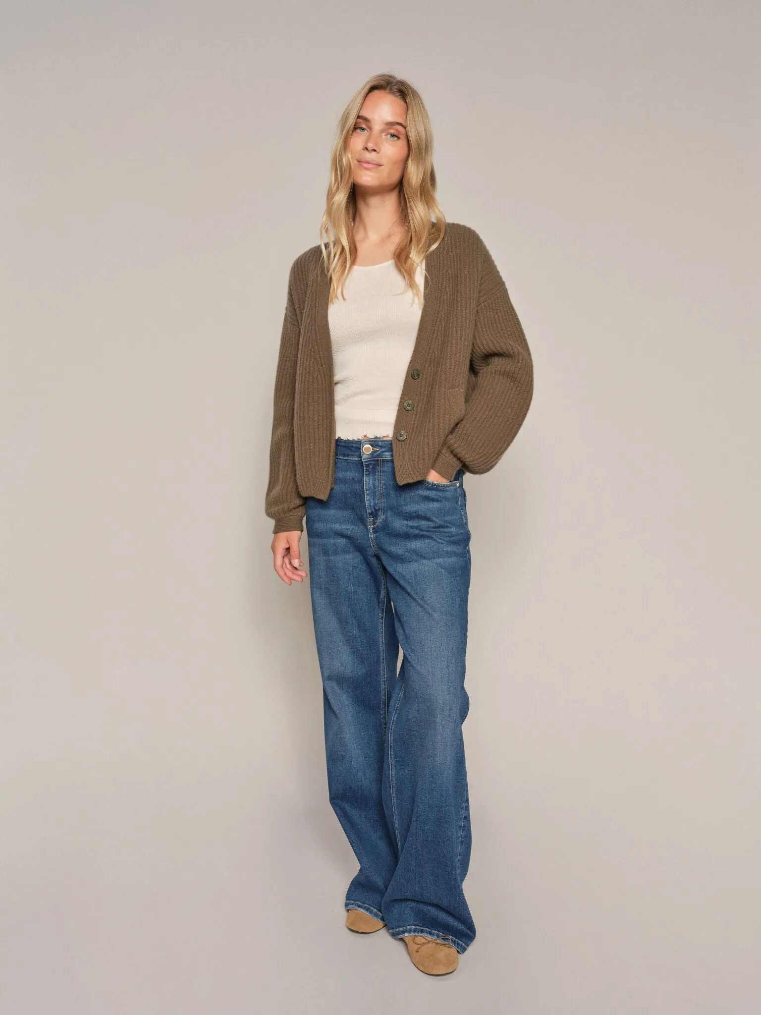MMWynter V-neck Knit Cardigan