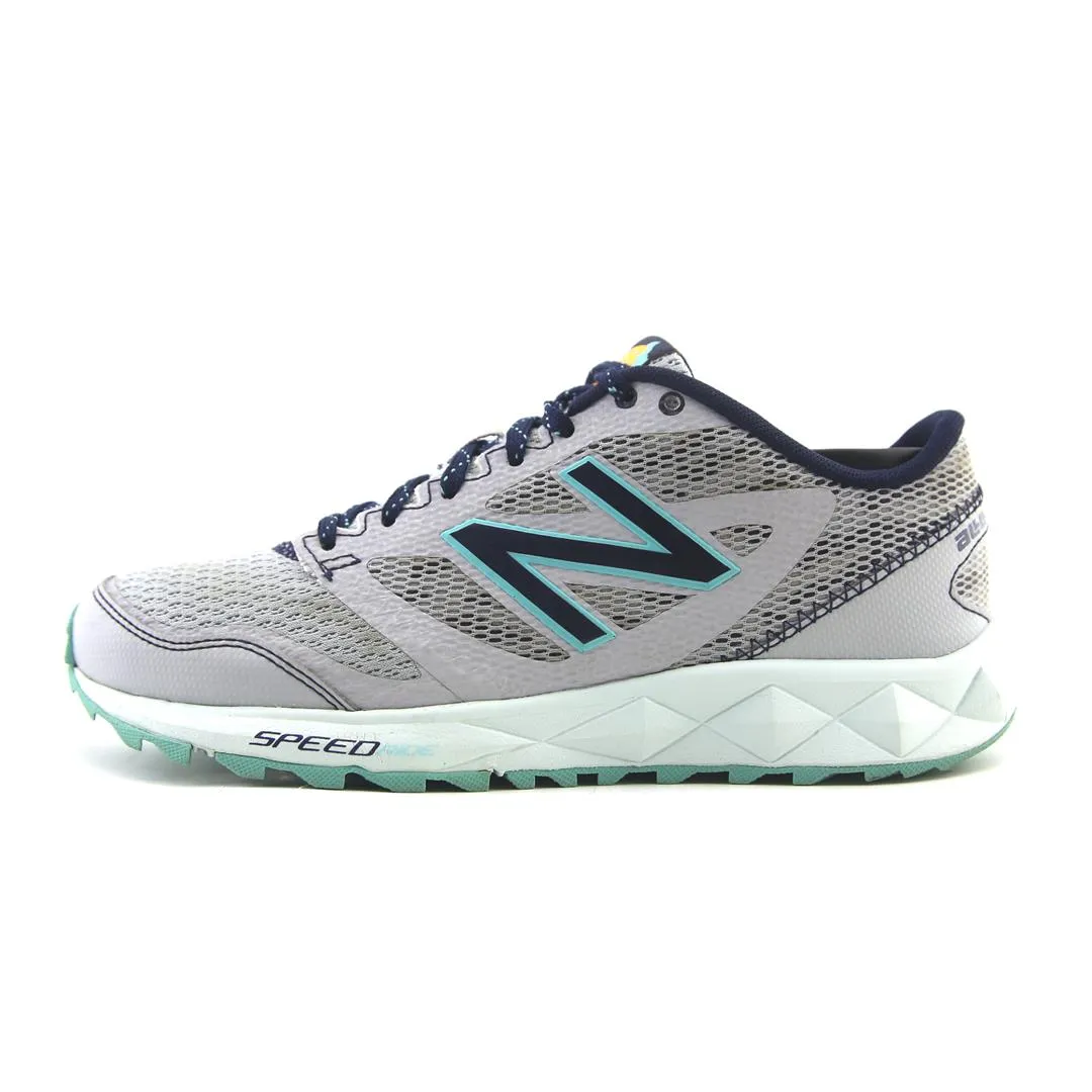 NEW BALANCE 590 V2