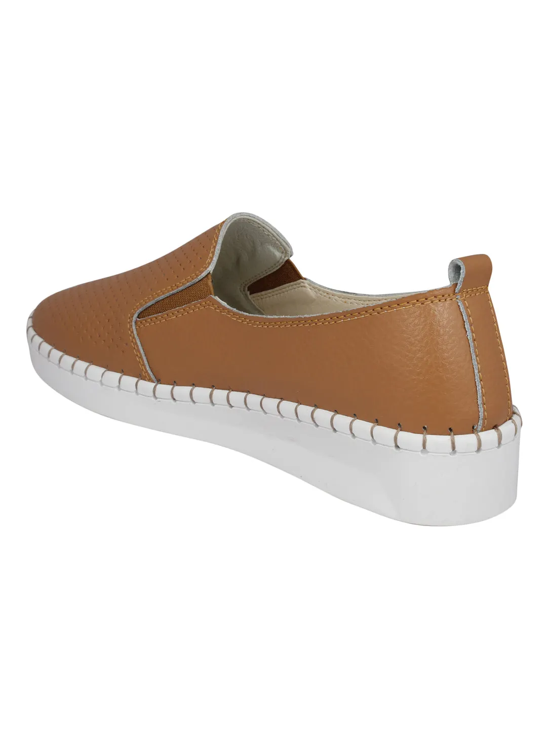 Pelle Albero Tan Women's slip on casual shoe