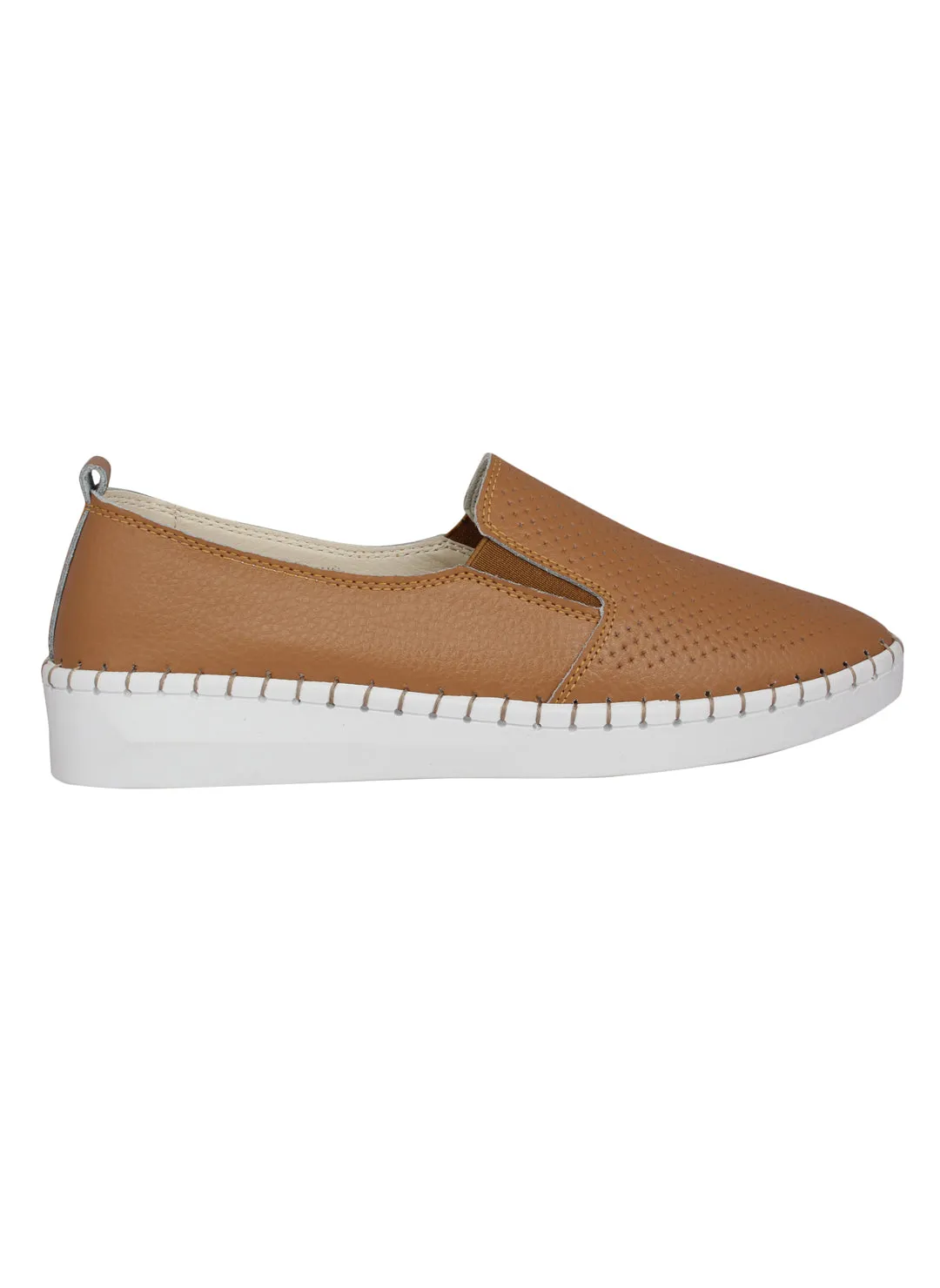 Pelle Albero Tan Women's slip on casual shoe