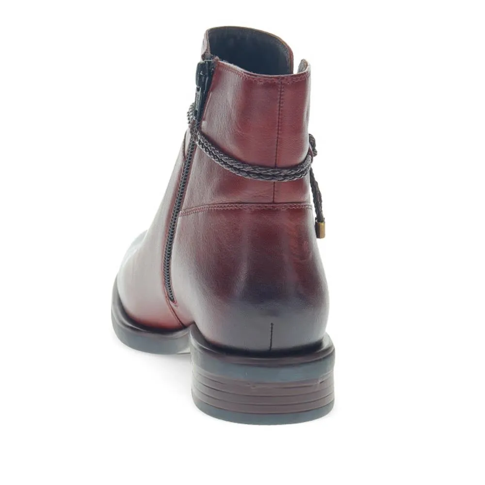 Smart Leather Ankle Boots - PERFO40001 / 326 272