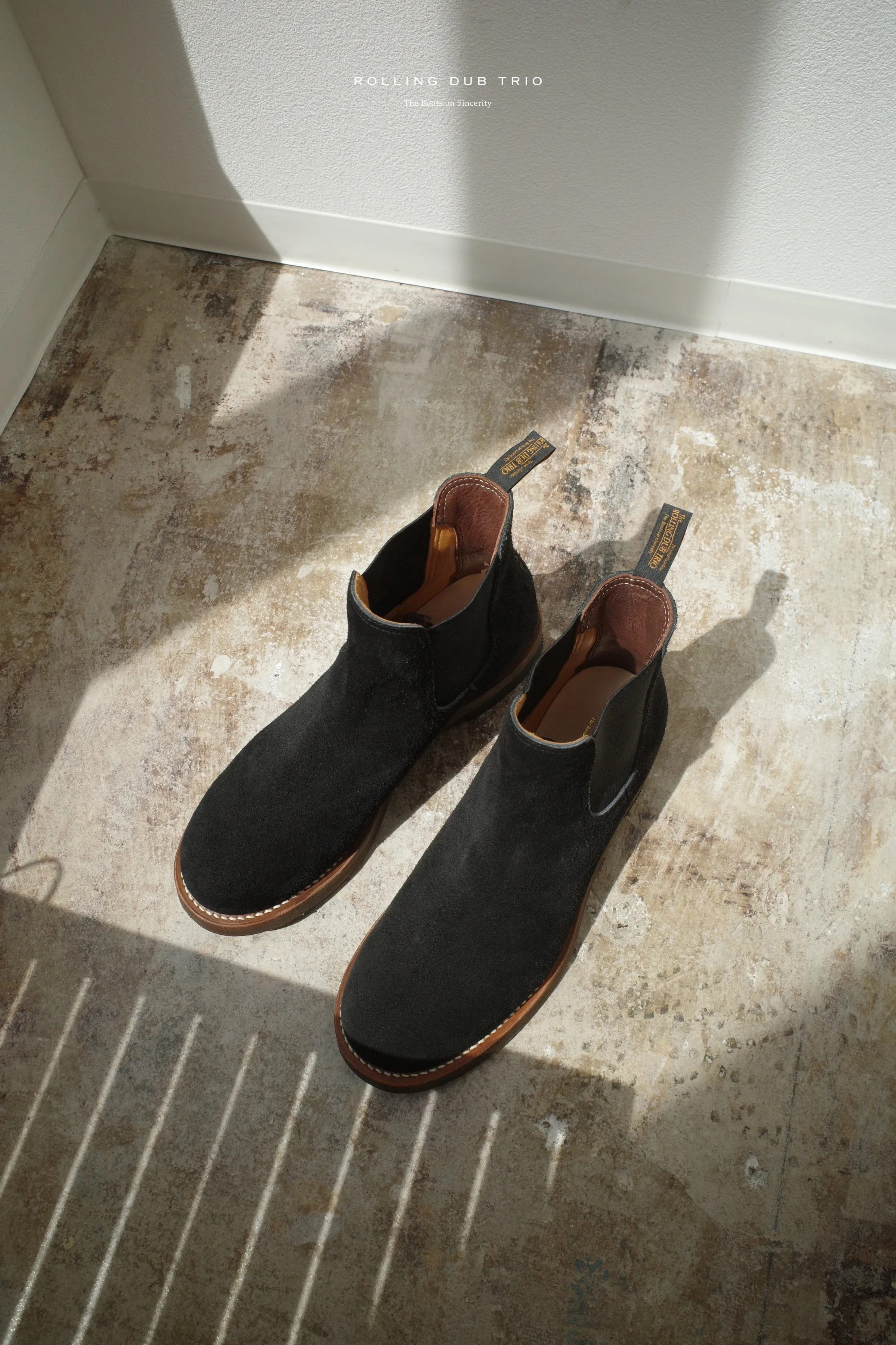 STAN (Black Oil Suede)