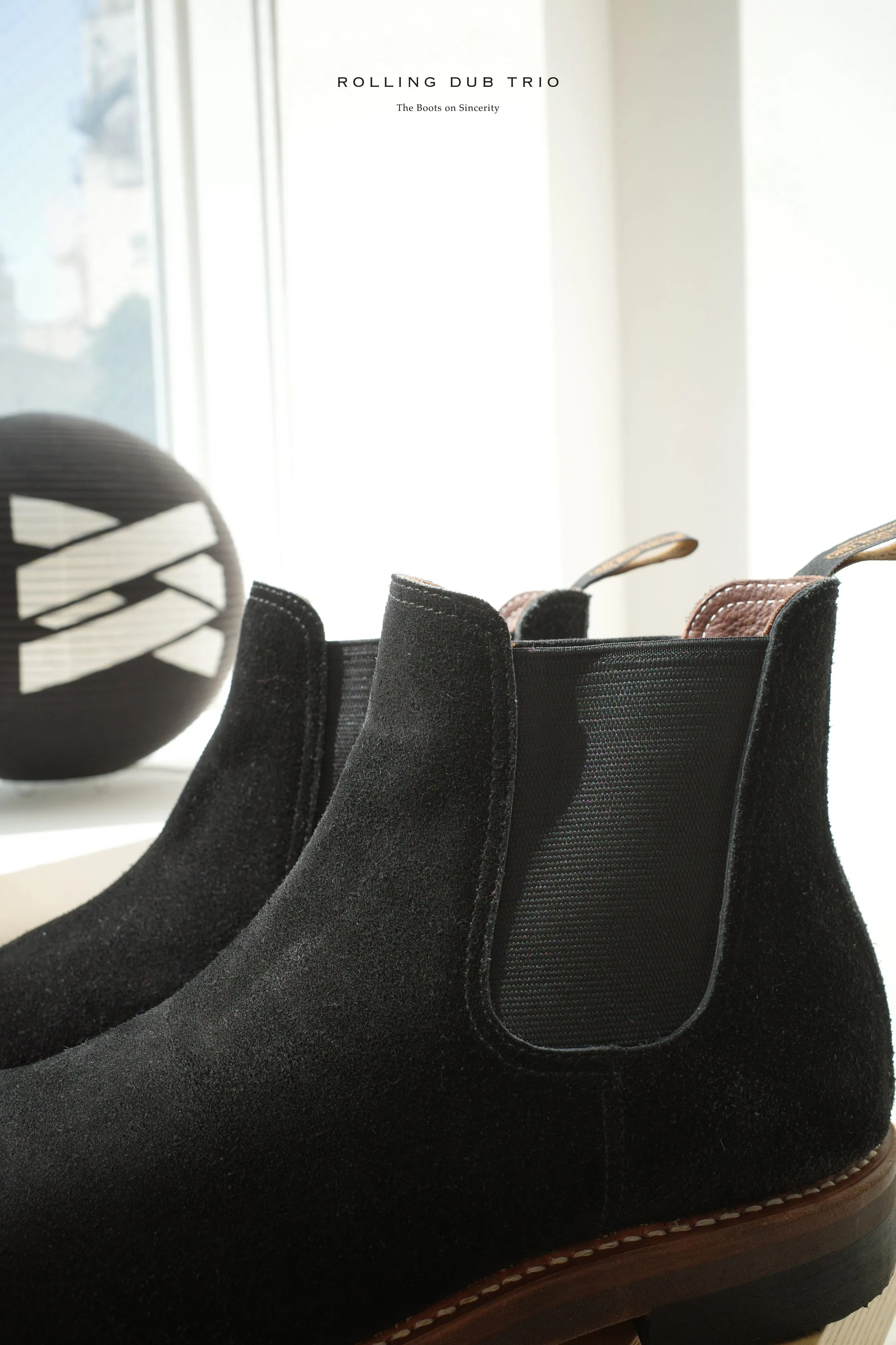 STAN (Black Oil Suede)
