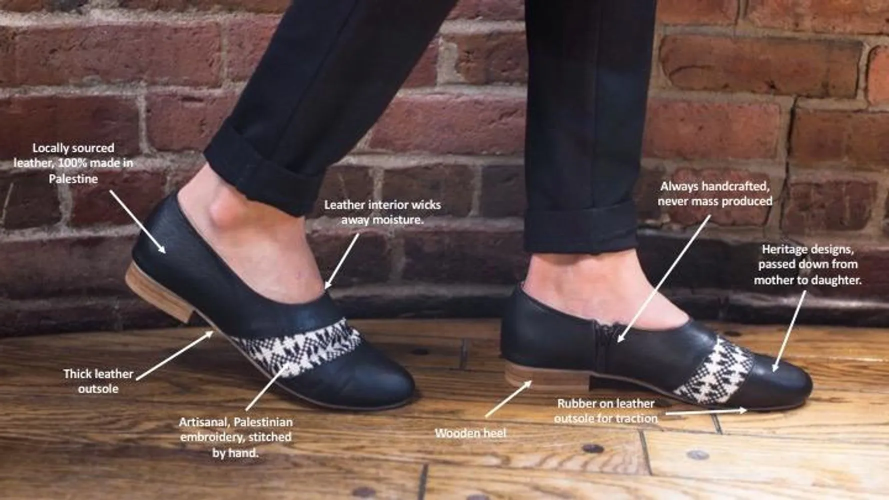 The Tatreez Flat in Blue