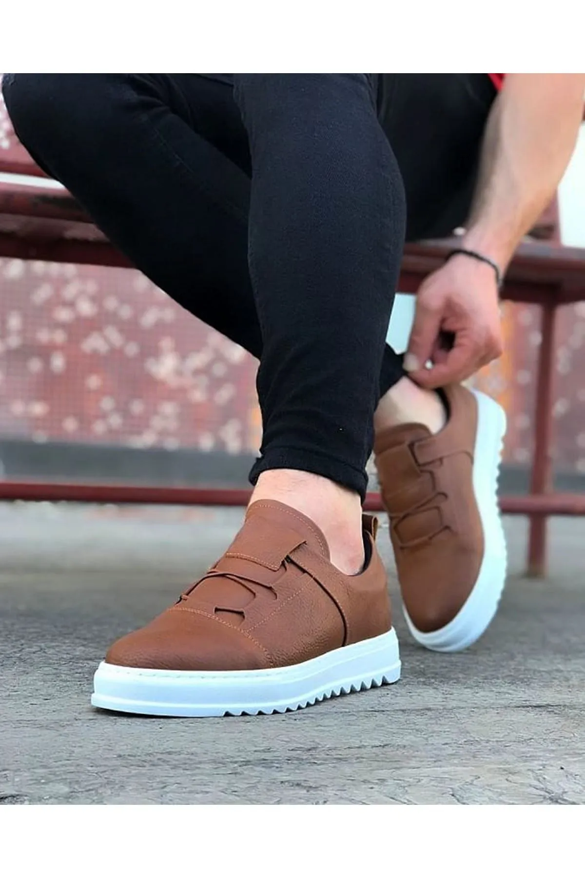 WG036 Tan Men's Casual Shoes