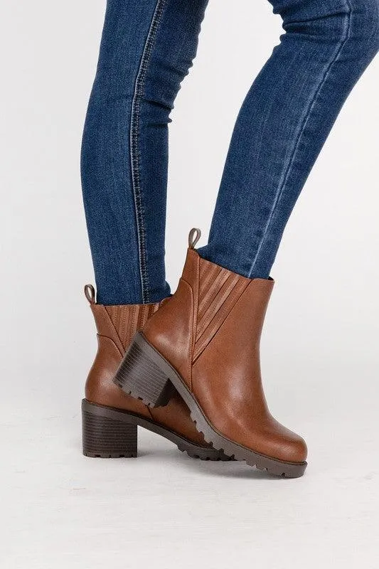 Womens Slip On Wisely Ankle Bootie